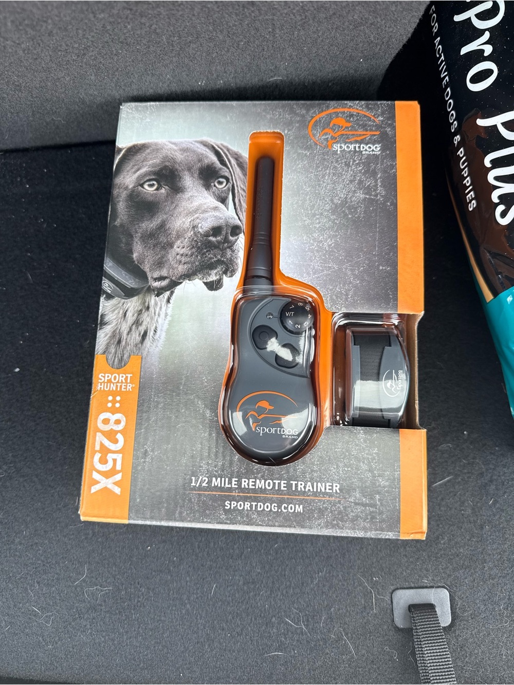825X Orange & Black 1/2 Mile Remote Trainer